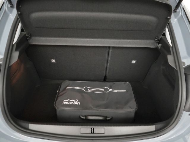 Corsa-e F FACELIFT ELECTRIC 50kWH AT+LED LICHT+R