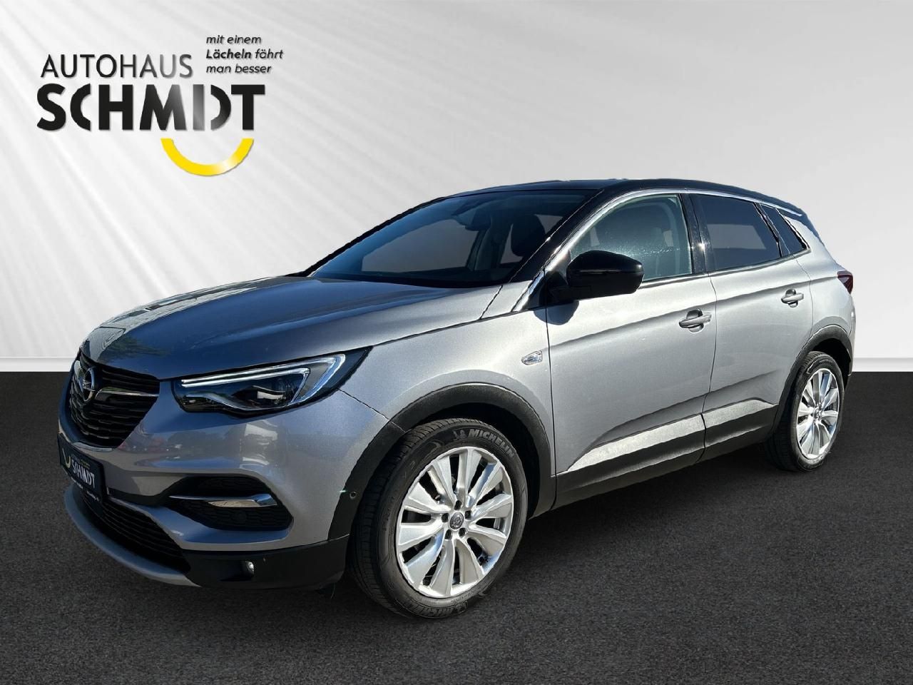 Fahrzeugabbildung Opel Grandland Ultimate 1.6 AT, AHK