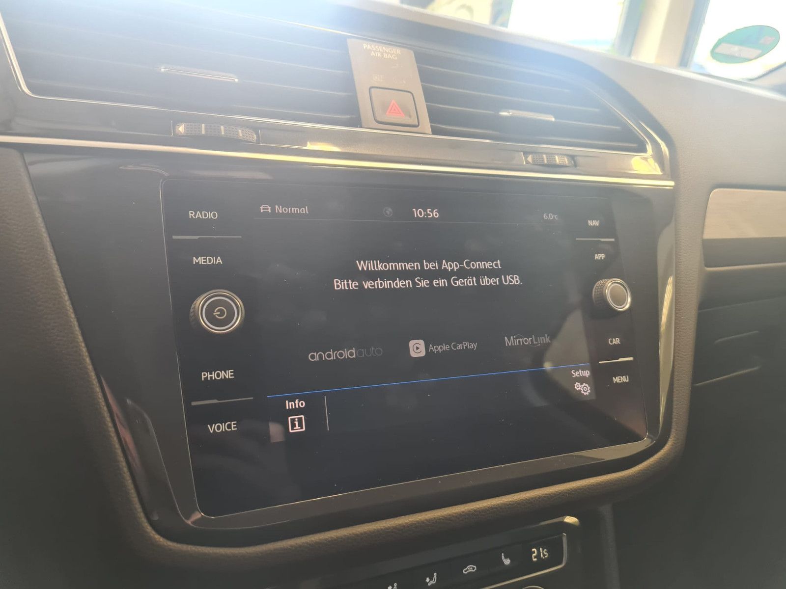 Fahrzeugabbildung Volkswagen Tiguan Allspace Comfortline 4Motion / NAVI / AHK