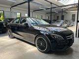 Mercedes-Benz C -Klasse Lim. C 200 CGI *PDC*TOT*NAVI*SCHALTER* - Mercedes-Benz C 200 in Duisburg