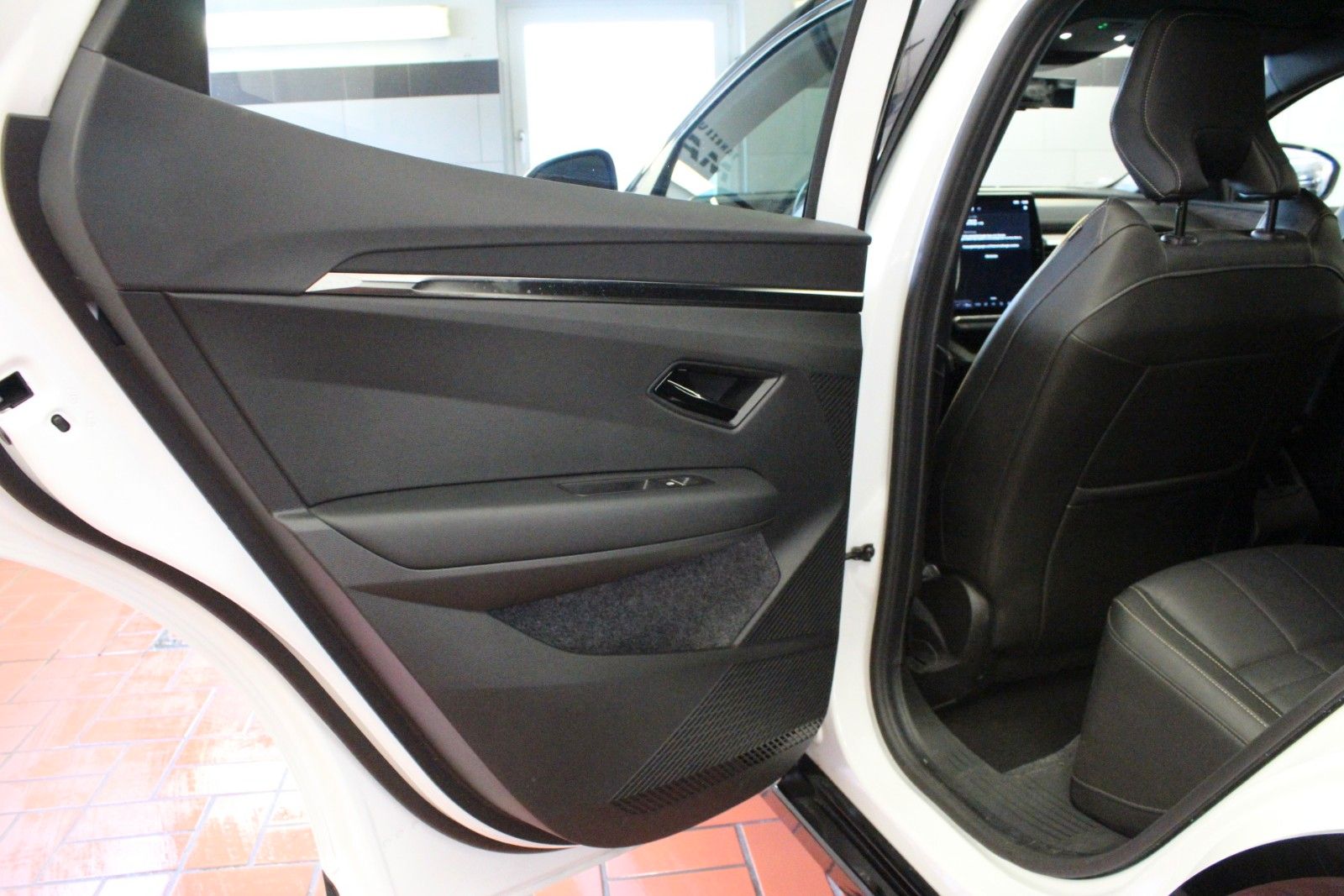 Fahrzeugabbildung Renault Megane E Tech Iconic EV60 220hp optimum charge