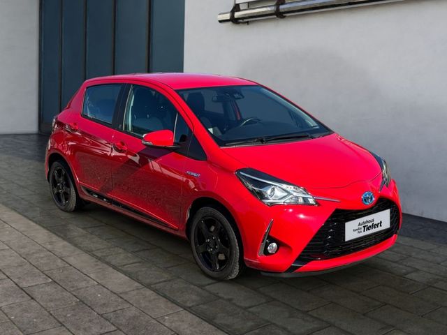Yaris Hybrid 1.5 Team D *Standheizung*