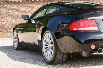 2002 Aston Martin VANQUISH — миниатюра 28