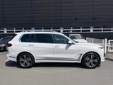 BMW X7 xDrive40d M Sport | Neuer BMW-Motor |weiß - BMW X7 von privat
