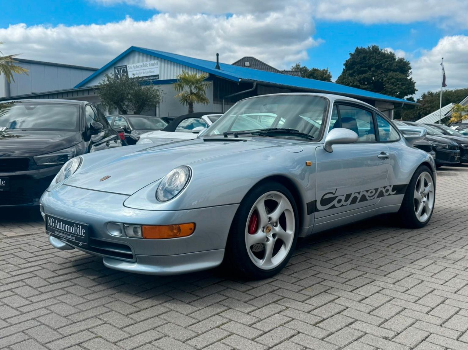 Porsche 911 Carrera Coupé Automatik AeroKit 1