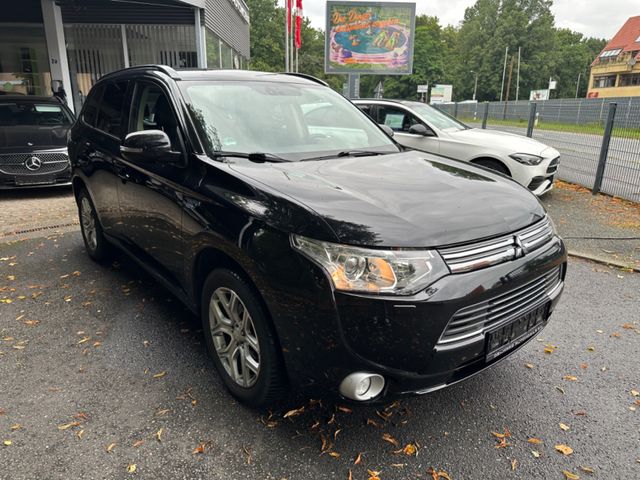 Mitsubishi Outlander PHEV Top 4WD