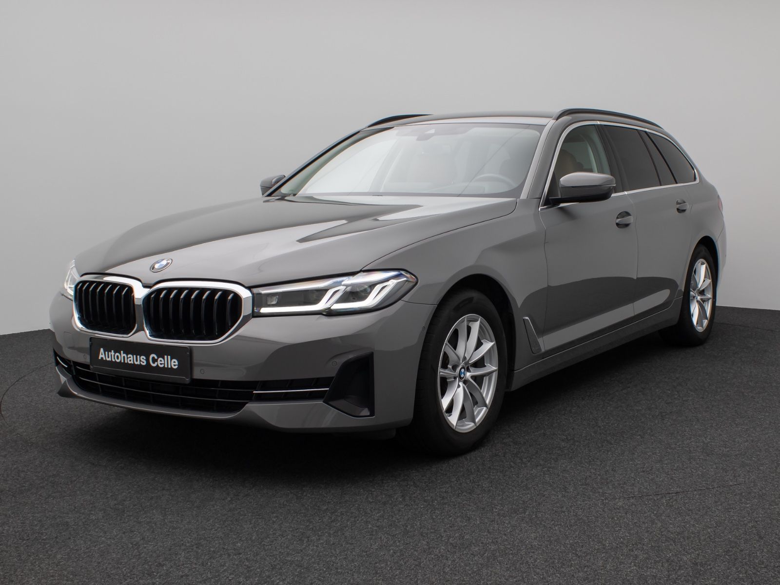 BMW 520d Kamera HUD DAB Lenkrhzg Massage AHK Alarm imagem 3