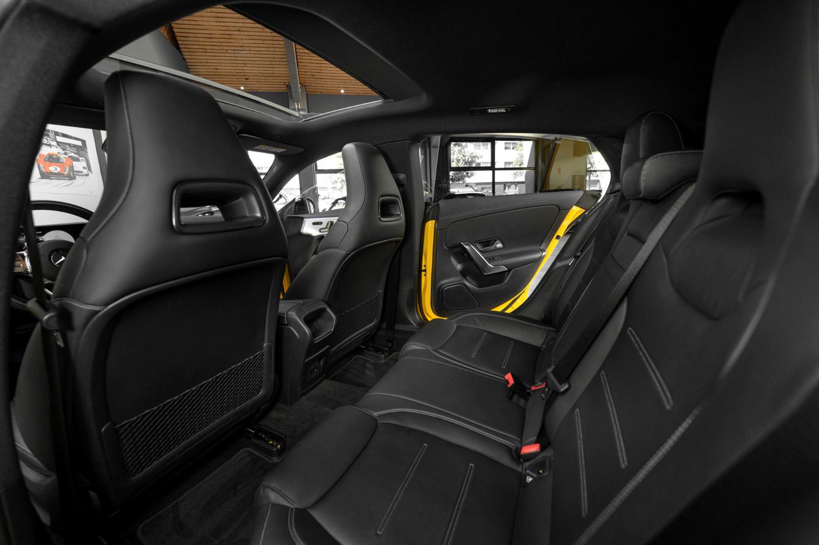 Mercedes-Benz CLA 35 AMG #AEROKIT #NIGHT-PAKET #PANORAMA