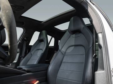 Porsche Panamera - 5