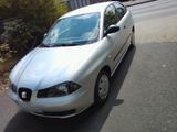 Seat Ibiza gepflegt 96000 KM gepflegt 65PS - gebrauchte Seat Ibiza aus dem Jahr 2003