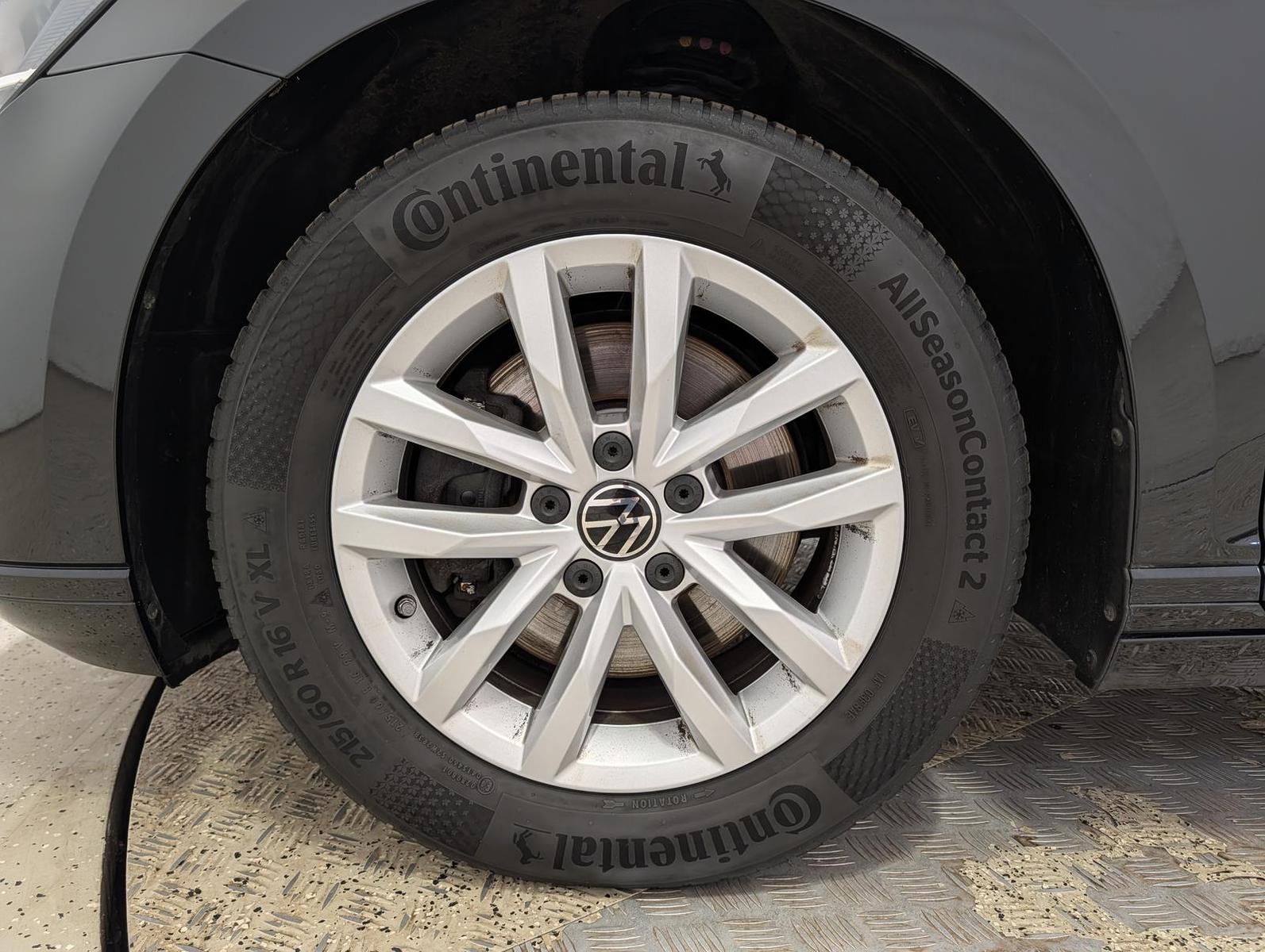 Volkswagen Passat 1.5 TSI DSG Winter LED Navi, миниатюра 9