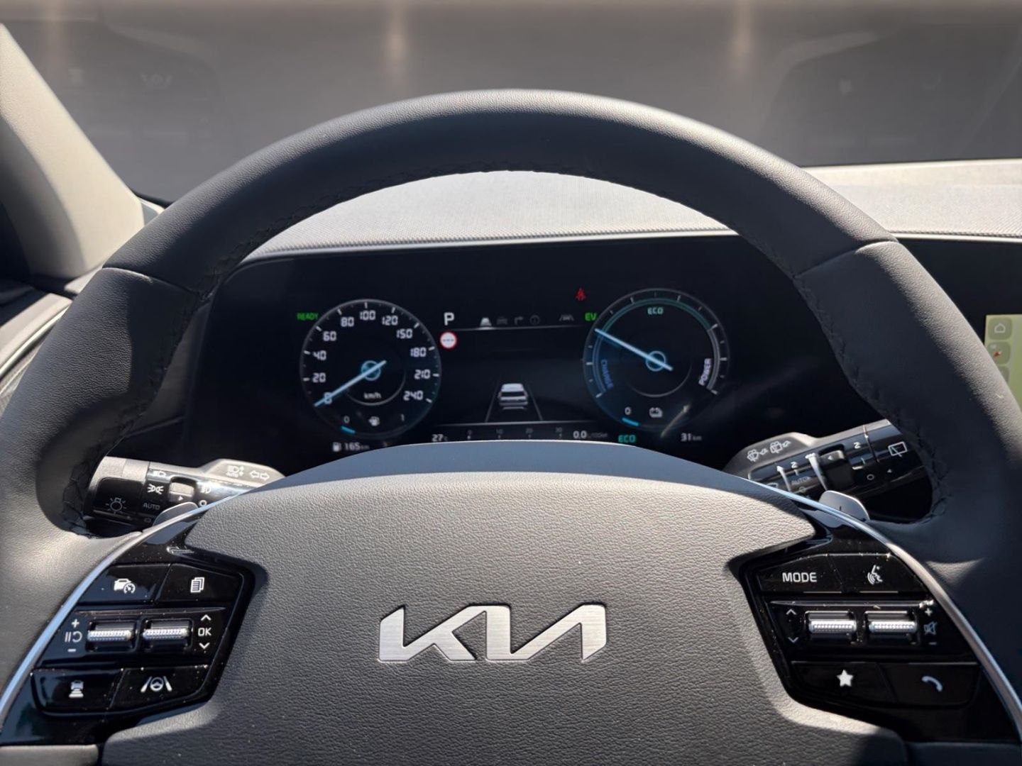 Fahrzeugabbildung Kia Niro Hybrid Spirit 1.6 HUD Navi Digitales Cockpi
