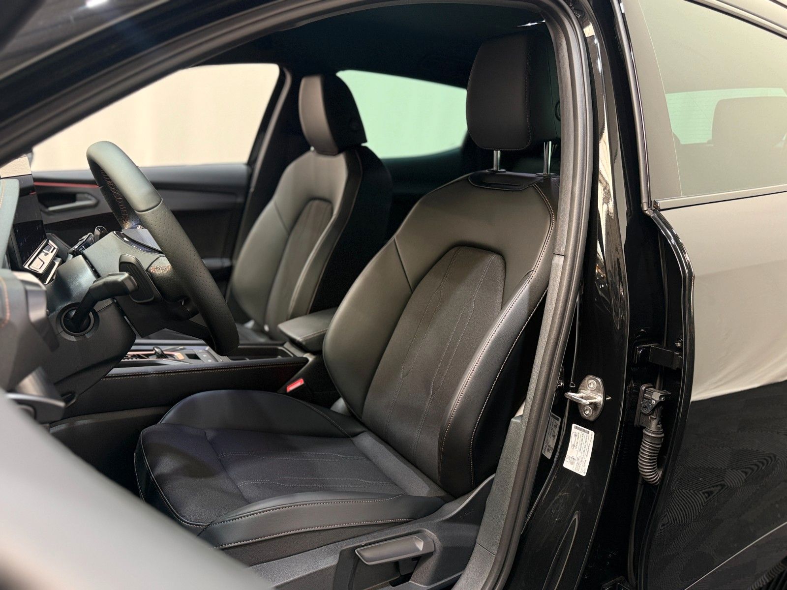 Fahrzeugabbildung CUPRA Formentor 2.0 4Drive, AHK