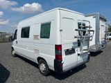 Pössl Duo 2000/1Hand/wenig km/klappbares Bett - Angebote entsprechen deinen Suchkriterien