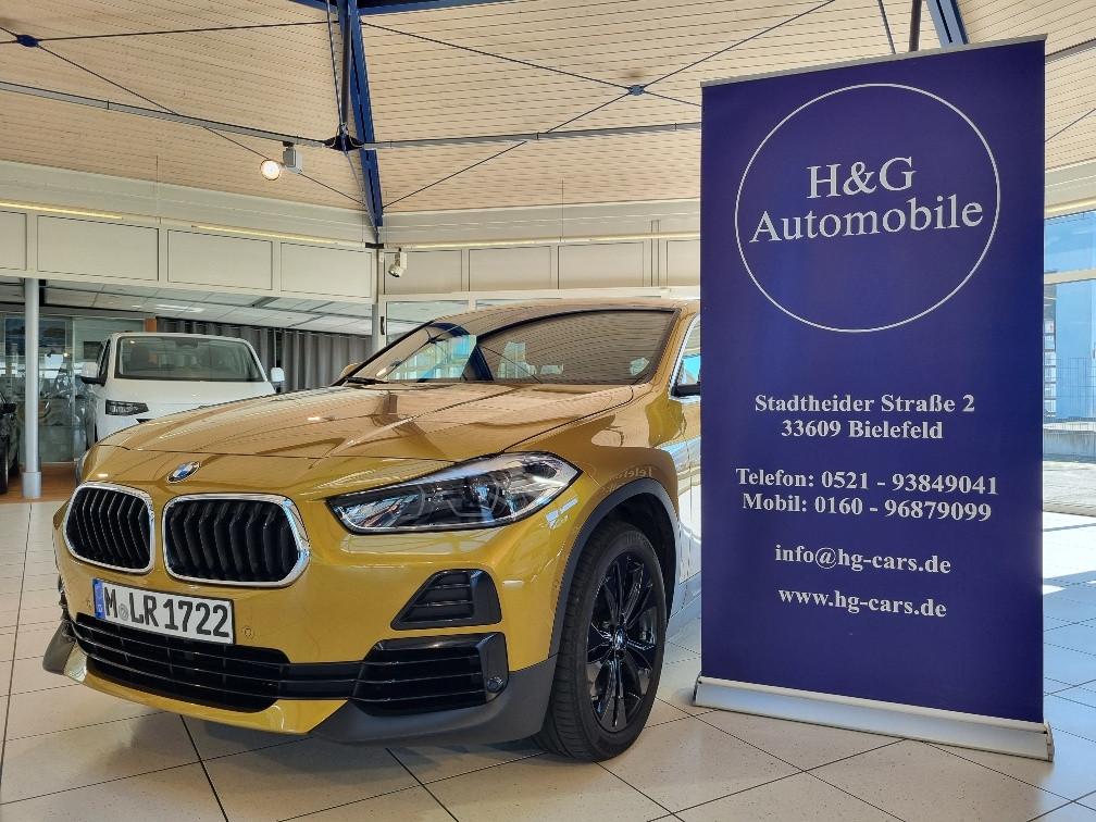 BMW X2 xDrive 20 i M-LEDERLENKRAD/PDC/18"/NAVI/SHEIZ
