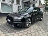 Audi A1 S line Sportpaket - gebrauchte Audi A1 aus dem Jahr 2011