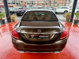 Mercedes-Benz C 220d Lim. AMG Line designo-Paket, Exclusive - Mercedes-Benz C 220: Braun