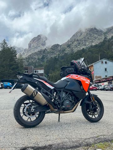 KTM 1290 super adventure s