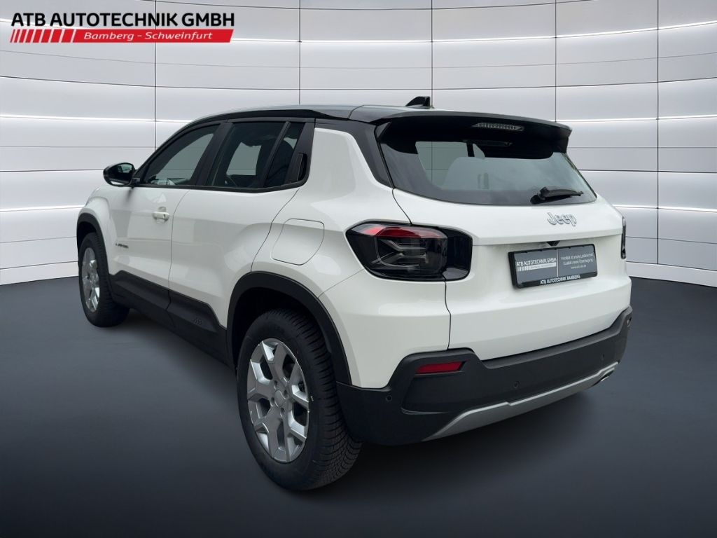 Fahrzeugabbildung Jeep Avenger e-Hybrid Altitude NAVI ELEKTR HECK WINTE