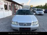 Volkswagen Bora Variant Highline Automatik Navi Klima AHK - Volkswagen Bora mit Benzin-Antrieb: Kombi