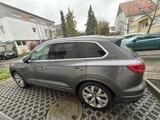 Volkswagen Touareg 3.0 V6 TDI 210kW 4MOTION Tiptronic - - Volkswagen Touareg: 2.0