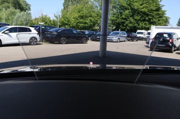 Volkswagen Tiguan 2.0 TDI Elegan. HUD+AID+STDHZG+MATRIX+AHK