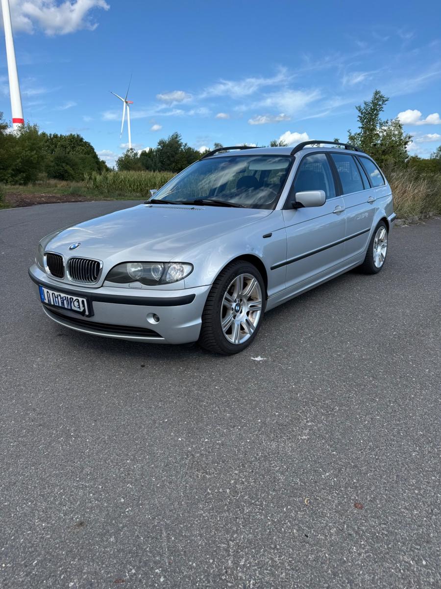 BMW 325, 2004