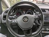 Volkswagen Touran 2.0 TDI SCR 140kW DSG AHK Panorama - VW Touran von privat