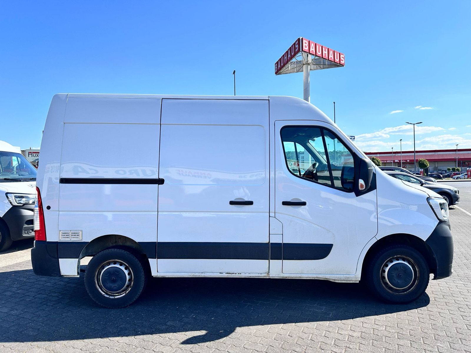 Fahrzeugabbildung Renault Master III Kasten L1H2 HKa 3,5t / 1. HAND /