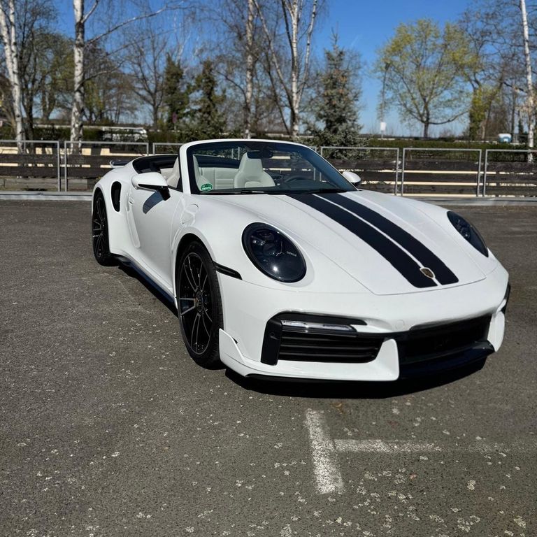 Porsche 911 Turbo S Cabriolet*SportPaket*SportAbgas*BU*