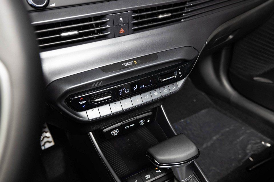 Fahrzeugabbildung Hyundai BAYON 1.0T 100PS DCT Prime Assi