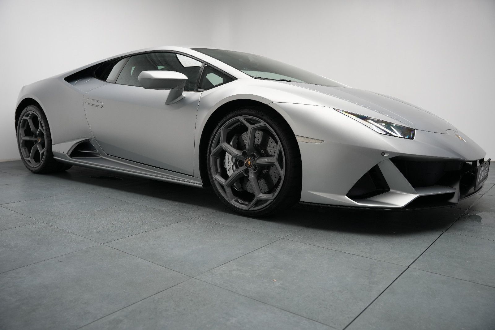 Fahrzeugabbildung Lamborghini Huracan Huracán EVO V10 /LIFT/SENSONUM/KAMERA/AC