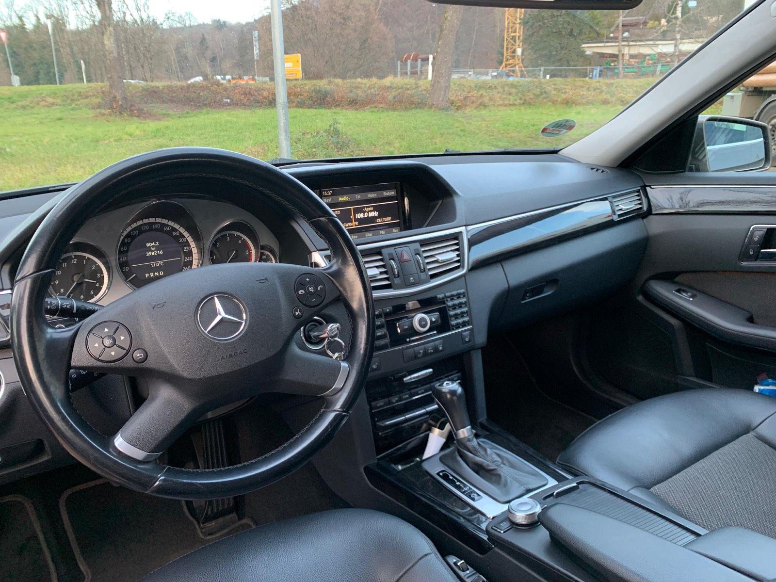 Mercedes-Benz E220 2010 — photo 6
