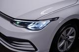 Volkswagen Golf VIII 2.0 TDI Life DSG+ACC+LED+Navi+SHZ+AUT - VW Golf Gebrauchtwagen in Bremen