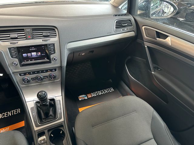 Volkswagen Golf VII *ISOFIX*A-HOLD*KLIMA*