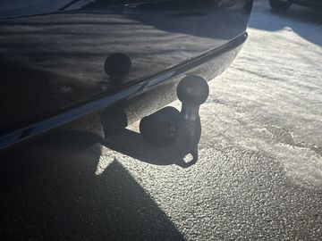 BMW 320e xDrive Touring HiFi DAB LED RFK Komfortzg.