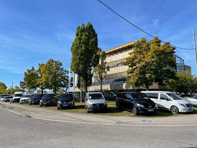 showroom-image-main