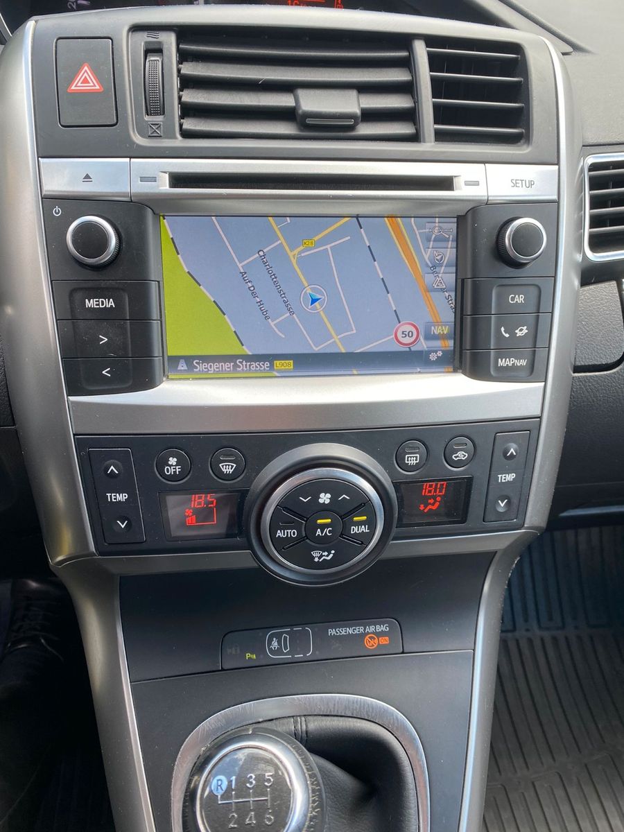 Fahrzeugabbildung Toyota Verso Comfort