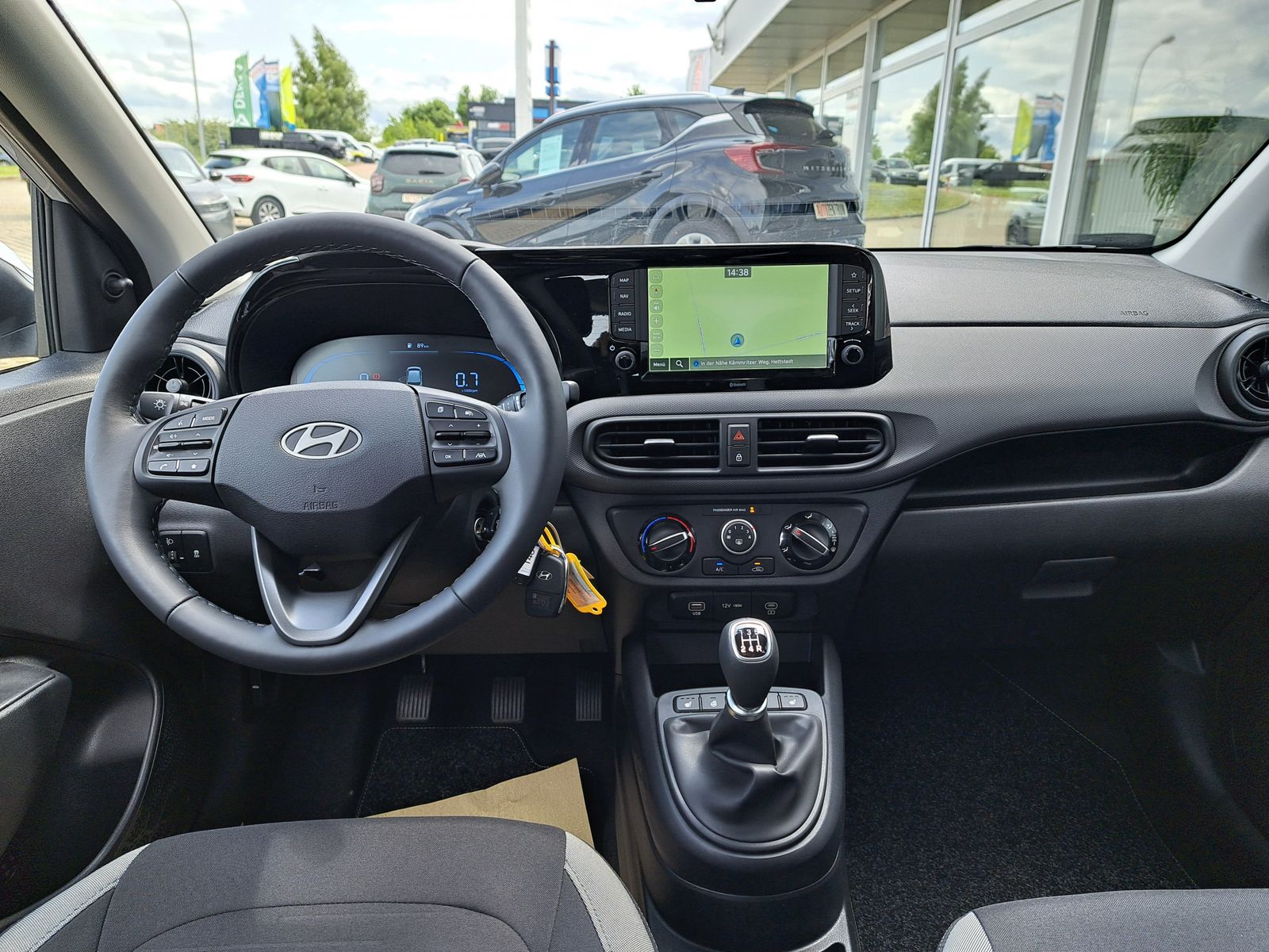 Fahrzeugabbildung Hyundai i10 1.0 MODELL 2025 NAVI WINTERPAKET KAMERA DAB