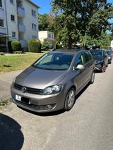Volkswagen Golf Plus 1.6 TDI LIFE  - VW Golf Plus Gebrauchtwagen in Stuttgart