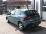Hyundai i20 1.2 Select Funktionspaket - Hyundai i20: Grün
