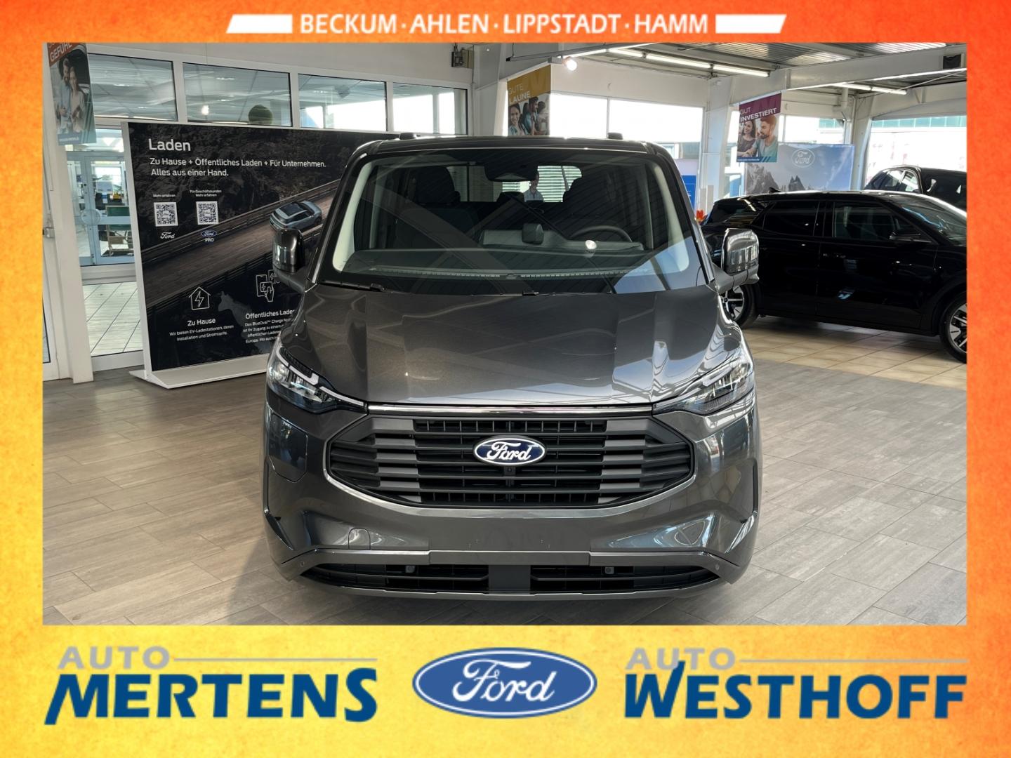 Ford Transit Custom Limited 2.5 PHEV 8 Sitzer + AHK +