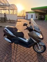 Peugeot Satelis  - ROLLER VON 126 BIS 250 CCM