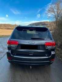Jeep Grand Cherokee - 5