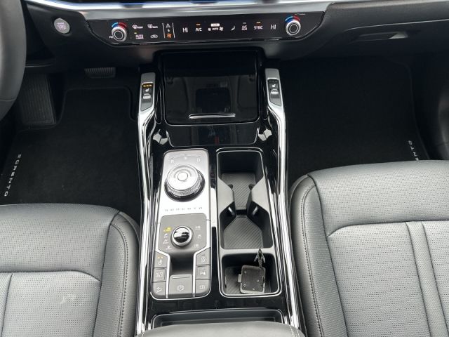 Fahrzeugabbildung Kia Sorento SPIRIT 4WD 2.2 CRDi EU6d 7-SITZER *360°K