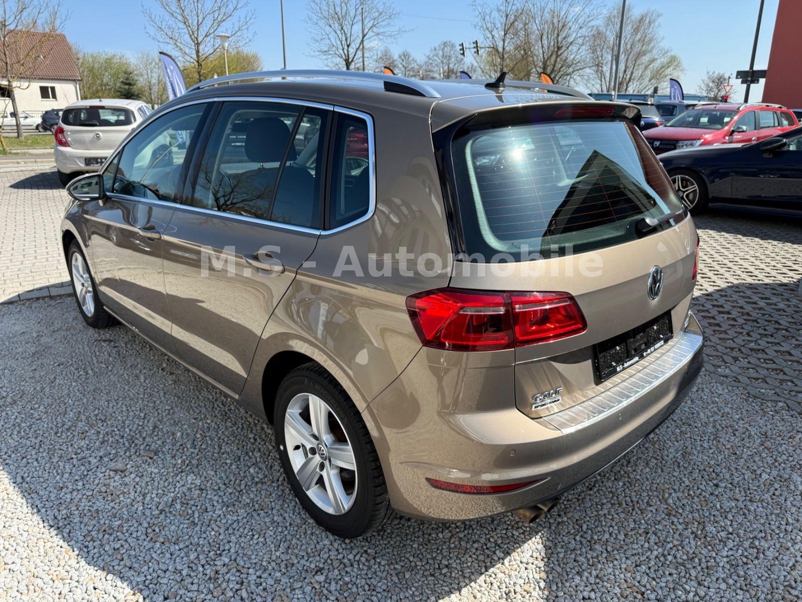 Volkswagen Sportsvan VII Highline 1.4TSI*DSG*Bi-Xenon*SHZ*