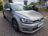 Volkswagen Golf VII Allstar BMT Bi-Xenon Gr.Winterpaket +WR - mit Benzin-Antrieb: Winterpaket