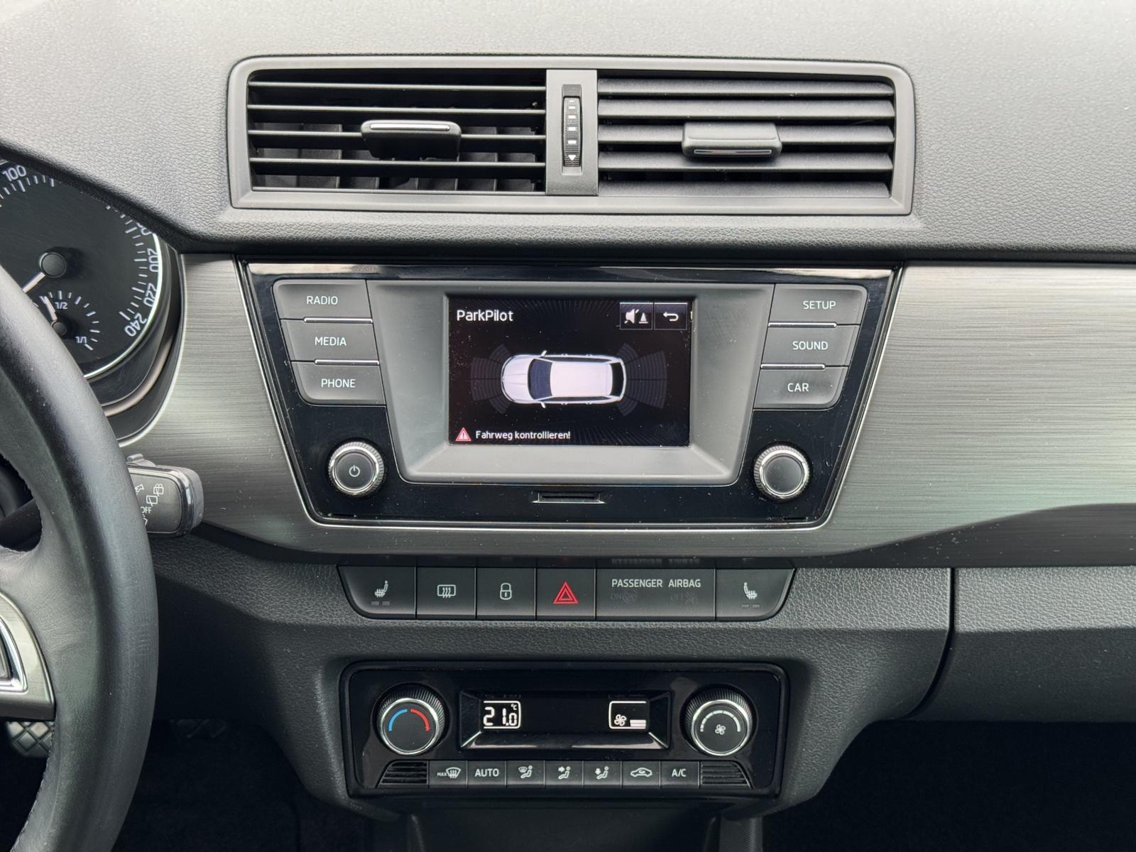 Skoda Fabia Combi 1.2TSI Tempomat PDC Alu16 Sitzhz DAB