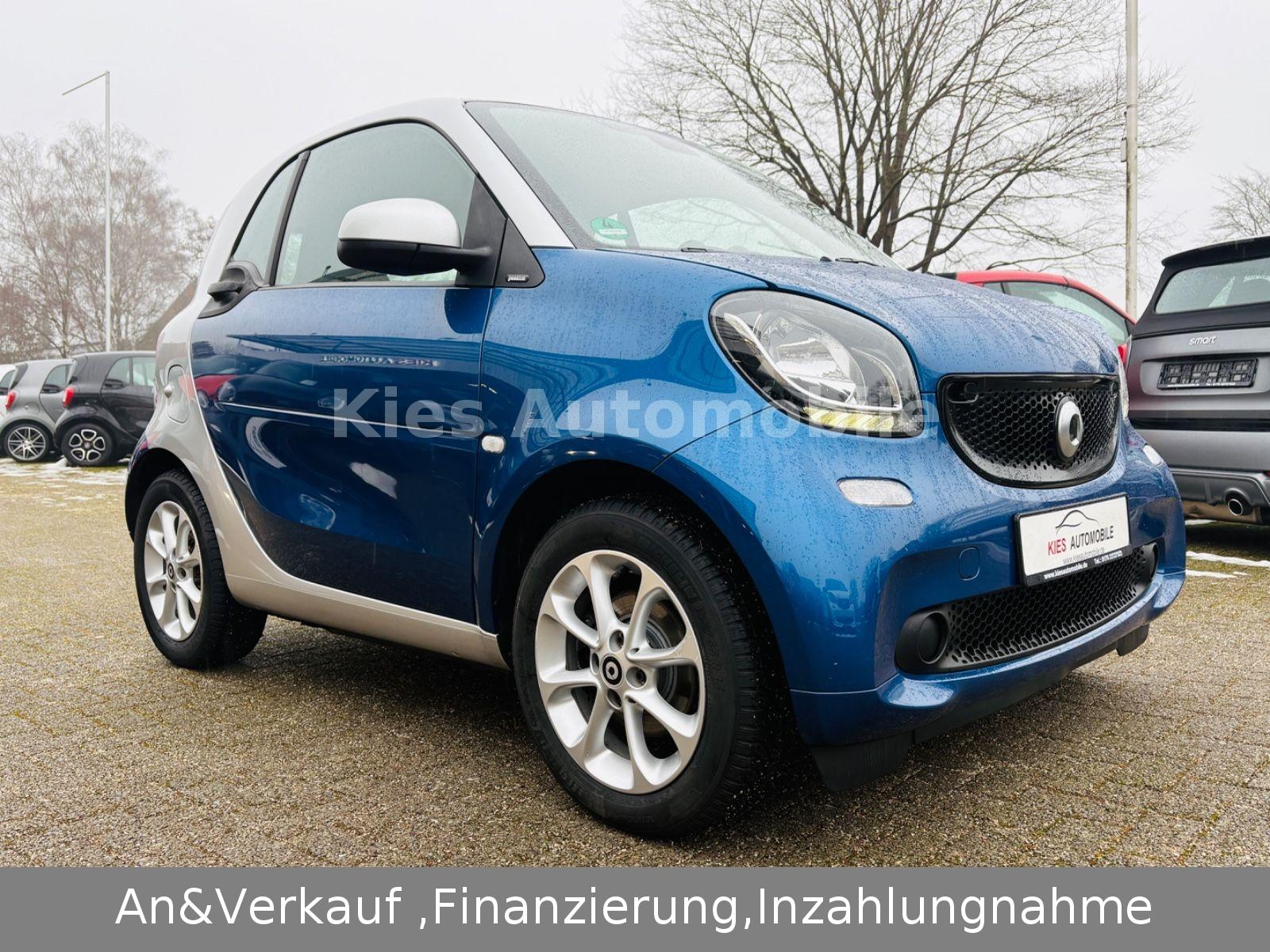Smart ForTwo Passion 90PS AUTOM/NAVI/KAMERA/PANO/SITZH