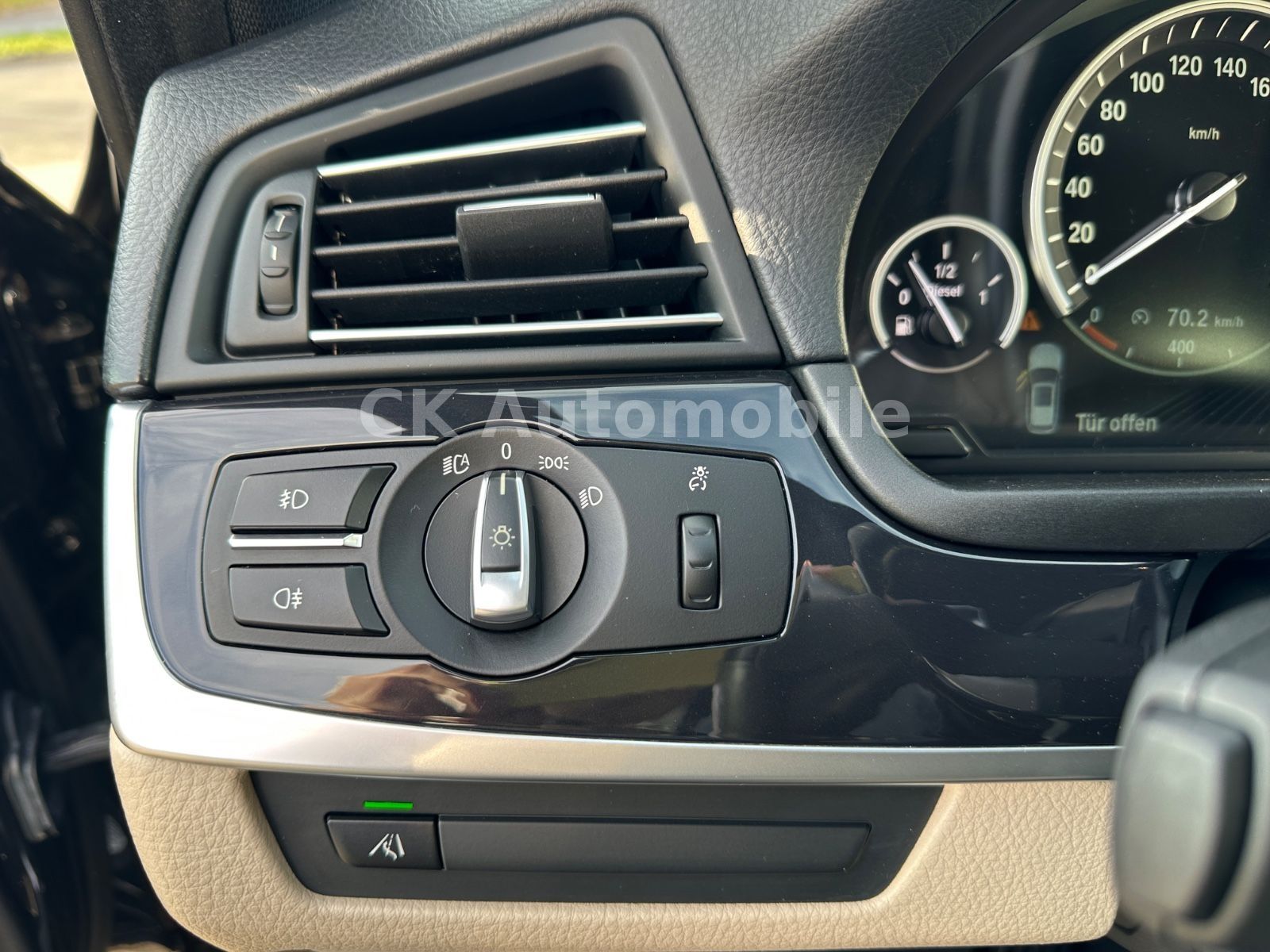 Fahrzeugabbildung BMW 520d Touring M-Sport/Shadow-Line/Navi/Pano/Kam.